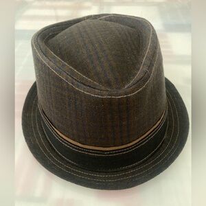 Goorin Bros men’s hat checkered brown, size XL